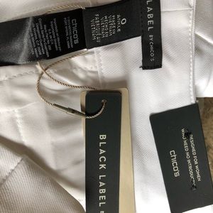 Chicos Black Label straight leg pant NWT
